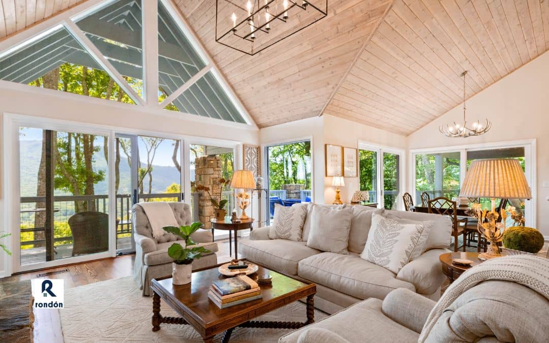 Salón comedor de forma irregular